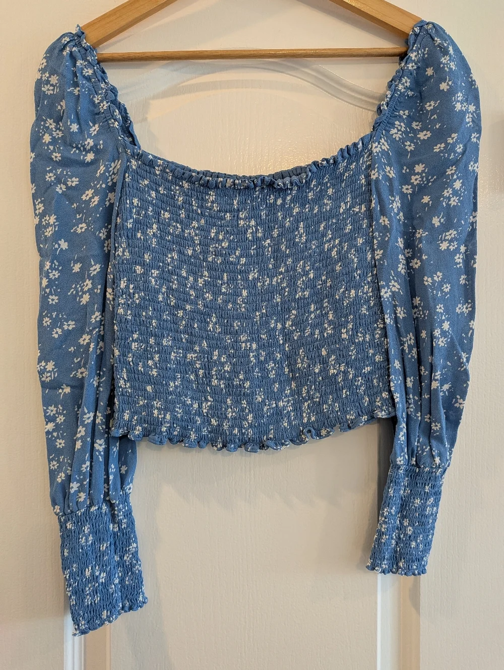 Reformation Pinto Floral Smocked Crepe Top Lassen Blue Shirt Size S Cottagecore